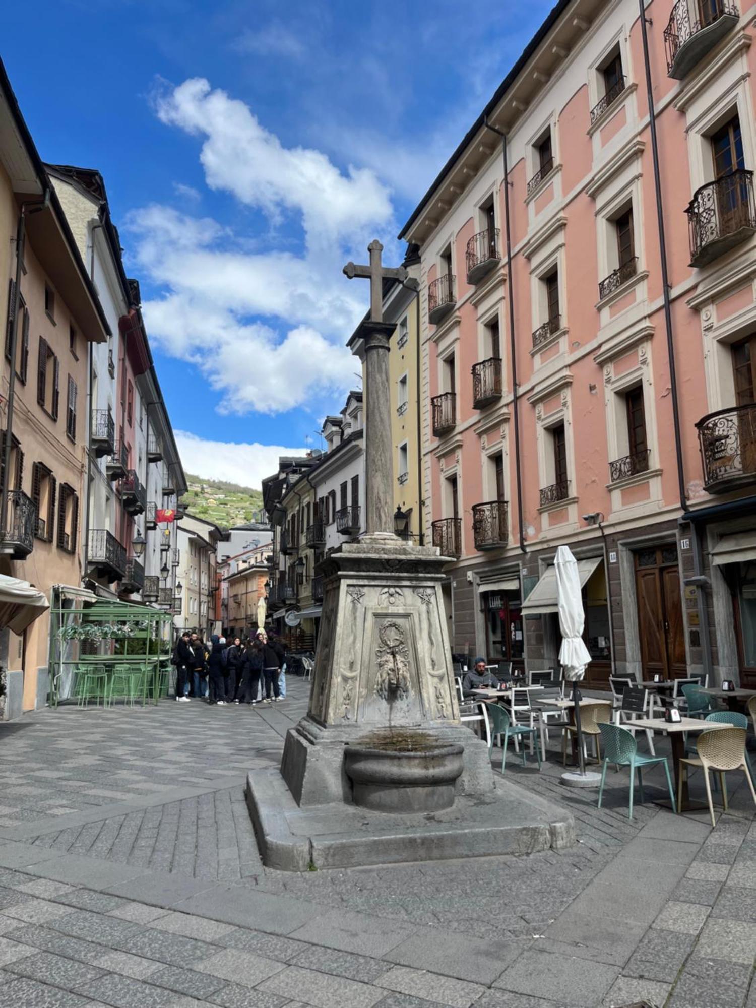 Game,Set And Love -Loft Nel Cuore Di Aosta Exterior photo