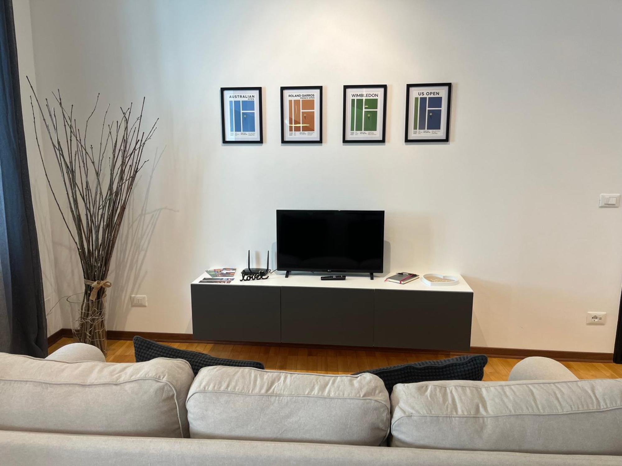 Game,Set And Love -Loft Nel Cuore Di Aosta Exterior photo