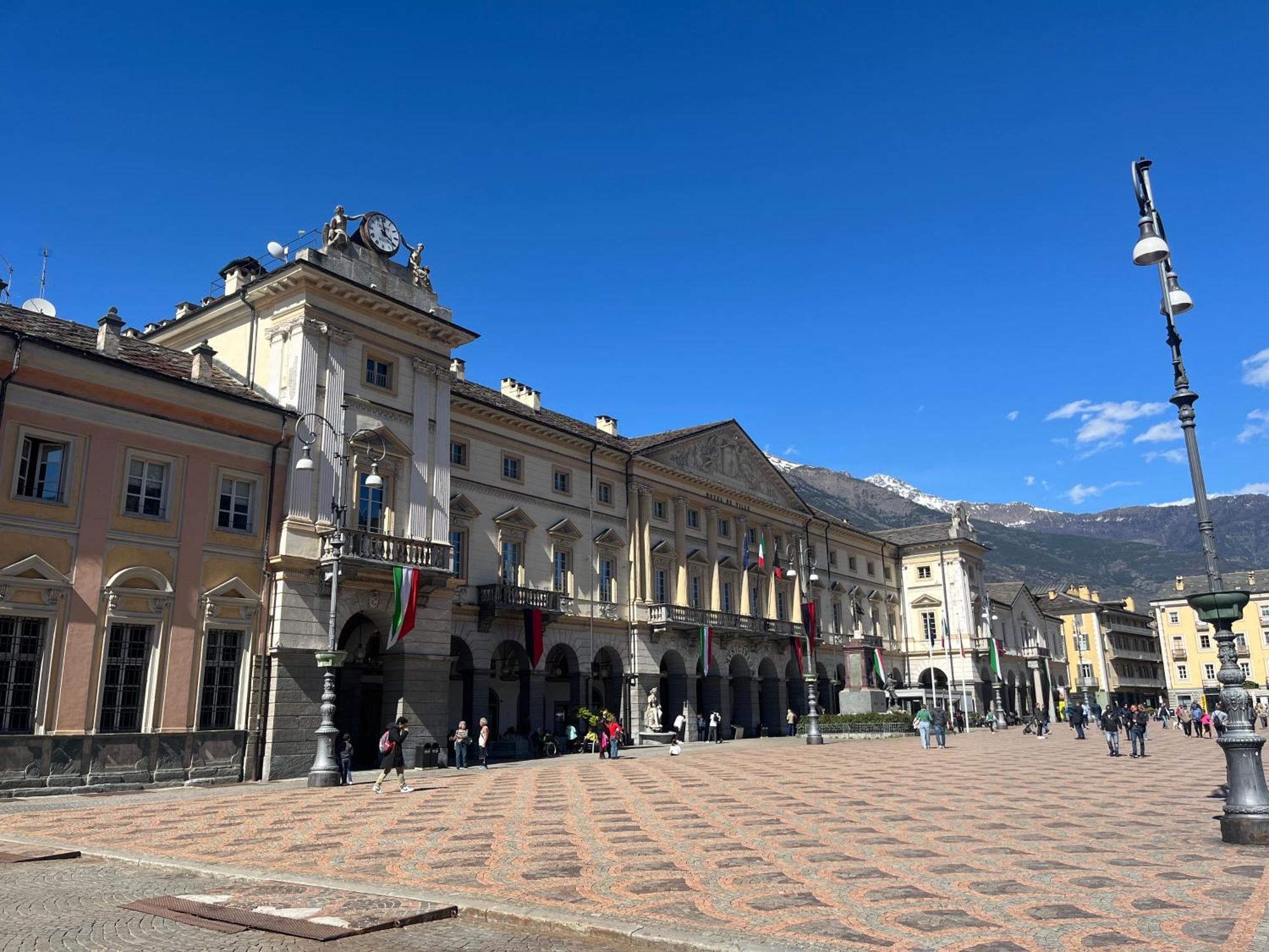 Game,Set And Love -Loft Nel Cuore Di Aosta Exterior photo